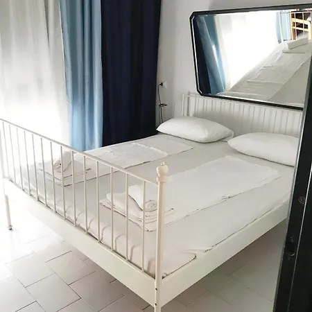 Casa 812 *