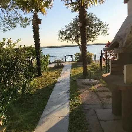 Casa 812 * Caleri